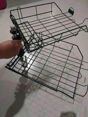 Soporte giratorio con 2 bandejas negras