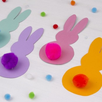 B.50 pom pom Apli colores surtidos 17448