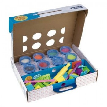 913308LL Maletín 8 botes 59 g pasta blanda Soft Dough con herramientas 'Muchas letras'