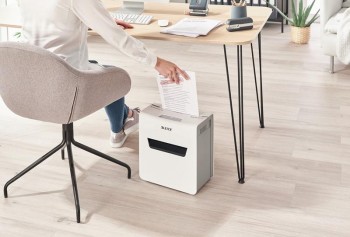 Destructora Leitz IQ Protect 3 P5, blanco/plata 80930000