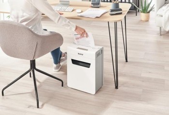 Destructora Leitz IQ Protect 4 P5, blanco/plata 80940000