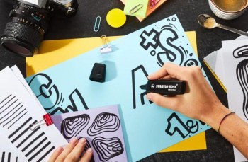 Expositor Stabilo 70/15-2-46 Boss Naturecolors Negro 15 unidades