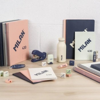 Libreta Milan 57253G48GR A5 48 hojas 95 gramos 5x5 Verde serie 430