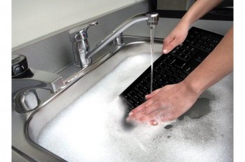 Teclado con cable lavable Kensington Pro Fit negro K64407ES