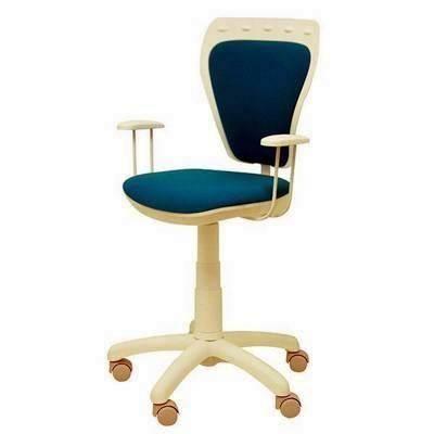 Silla Piqueras y Crespo Kairo-Salinas mecanismo contacto lama con brazos azul