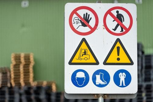 SEÑALIZACIÓN Y SEGURIDAD 